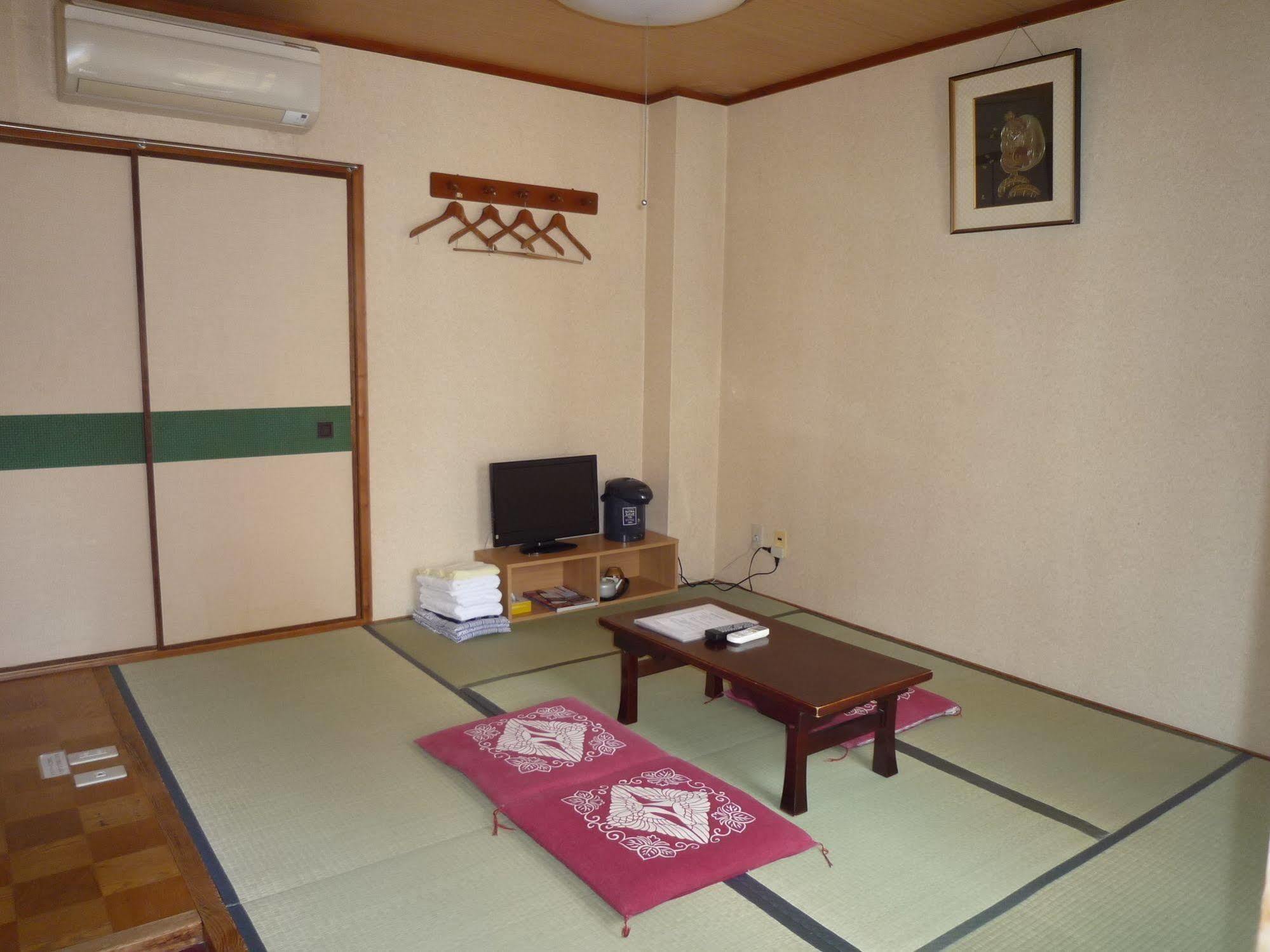 Tommy Rich Hostel Kyōto
